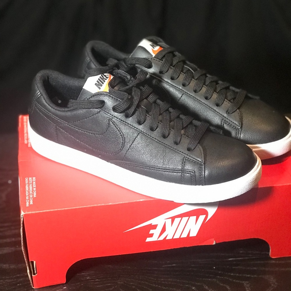 New - Nike Blazer Low LE Black - Women’s 7
